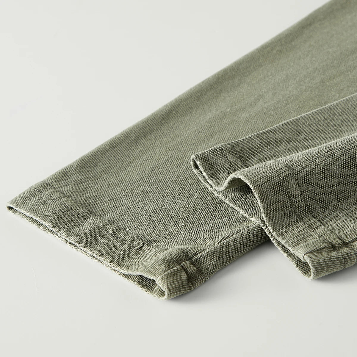 WANTED LONG SLEEVE CROP TOP