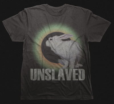 WHITE RABBIT T-SHIRT